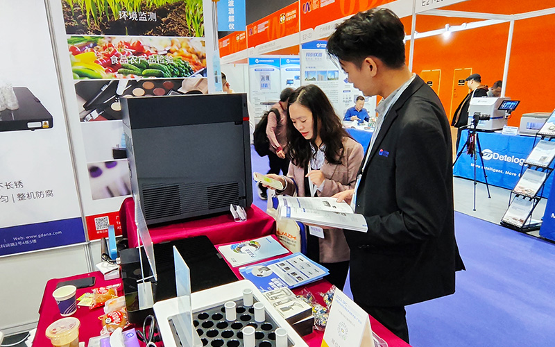 微波消解儀、智能石墨消解儀和實驗電熱板